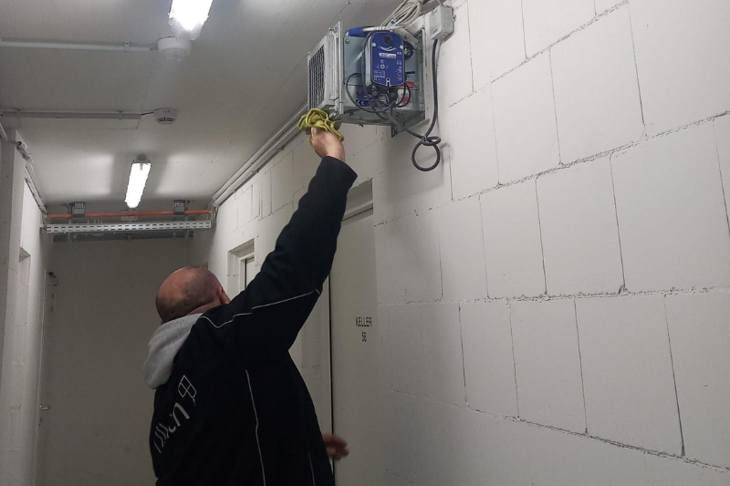 Professioneller Hausmeisterservice in Karlsruhe – Ullrich Services kümmert sich um Wartung, Pflege und Technik rund ums Gebäude
