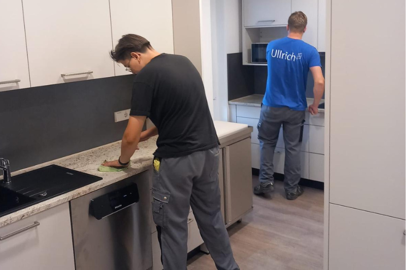 Ullrich Services – gründliche Baureinigung in Böblingen für saubere Baustellen und bezugsfertige Objekte nach Neu- oder Umbau.