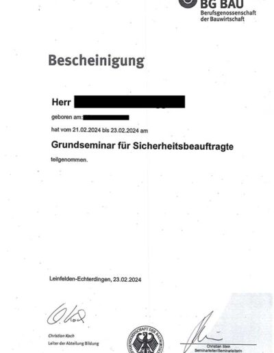 BG-Bau Bescheinigung als Sicherheitsbeauftragter - Qualifikationsnachweise von Ullrich Services