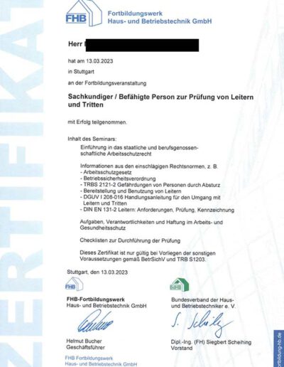 Fortbildungsnachweise als Person zur Prüfung von Leitern und Tritten Referenzenauszug von Gebäudereinigungsfirma Ullrich Services