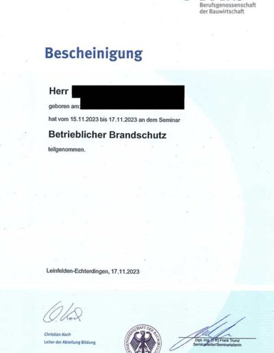 Qualifikationsnachweise Betrieblicher Brandschutz für Gebäudereinigungsfirma Ullrich Services