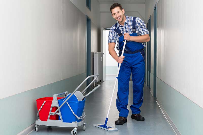 Zuverlässige Hausmeisterservices und Sonderarbeiten für alle Gebäudearten von Firma Ullrich Services Zuverlässige Hausmeisterservices und Sonderarbeiten für alle Gebäudearten von Firma Ullrich Services