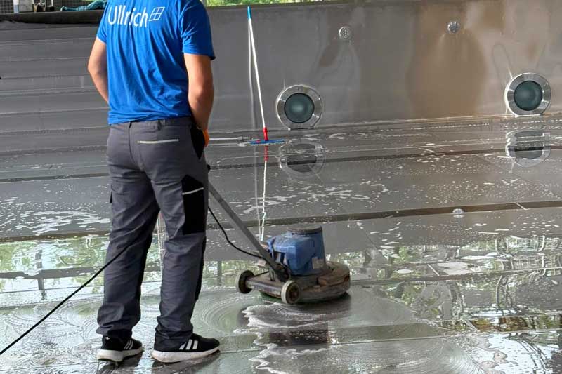 Grundreinigung in München von Gebäudereinigungsfirma Ullrich Services Grundreinigung in München von Gebäudereinigungsfirma Ullrich Services