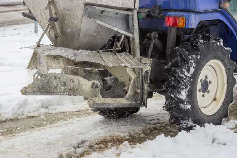 Hausmeisterservice in 71111 Waldenbuch mit Winterdienst von Gebäudeservicefirma Ullrich