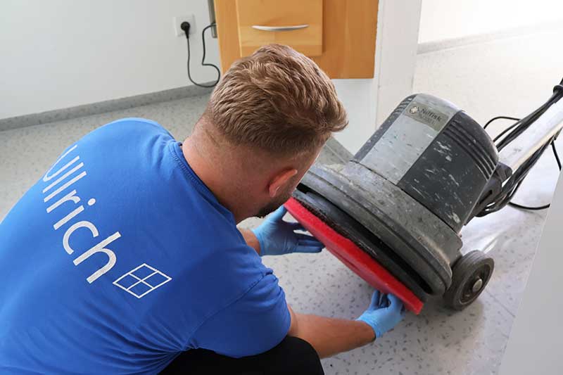 Reinigungsfirma Ullrich Services in Rottenburg am Neckar
