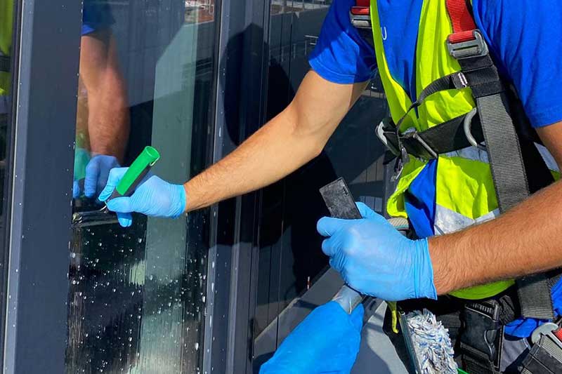 Zuverlässiger Hausmeisterservice von Firma Ullrich in Grafenau
